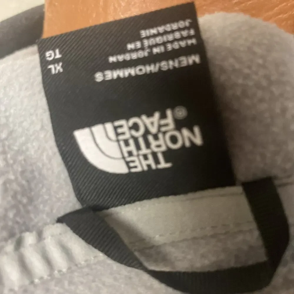 C22 The North Face Logo Pullover Hoodie Gray XL